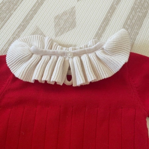 Cat & Jack knit Christmas outfit onesie 12 month ruffle collar like new! - Picture 5 of 6